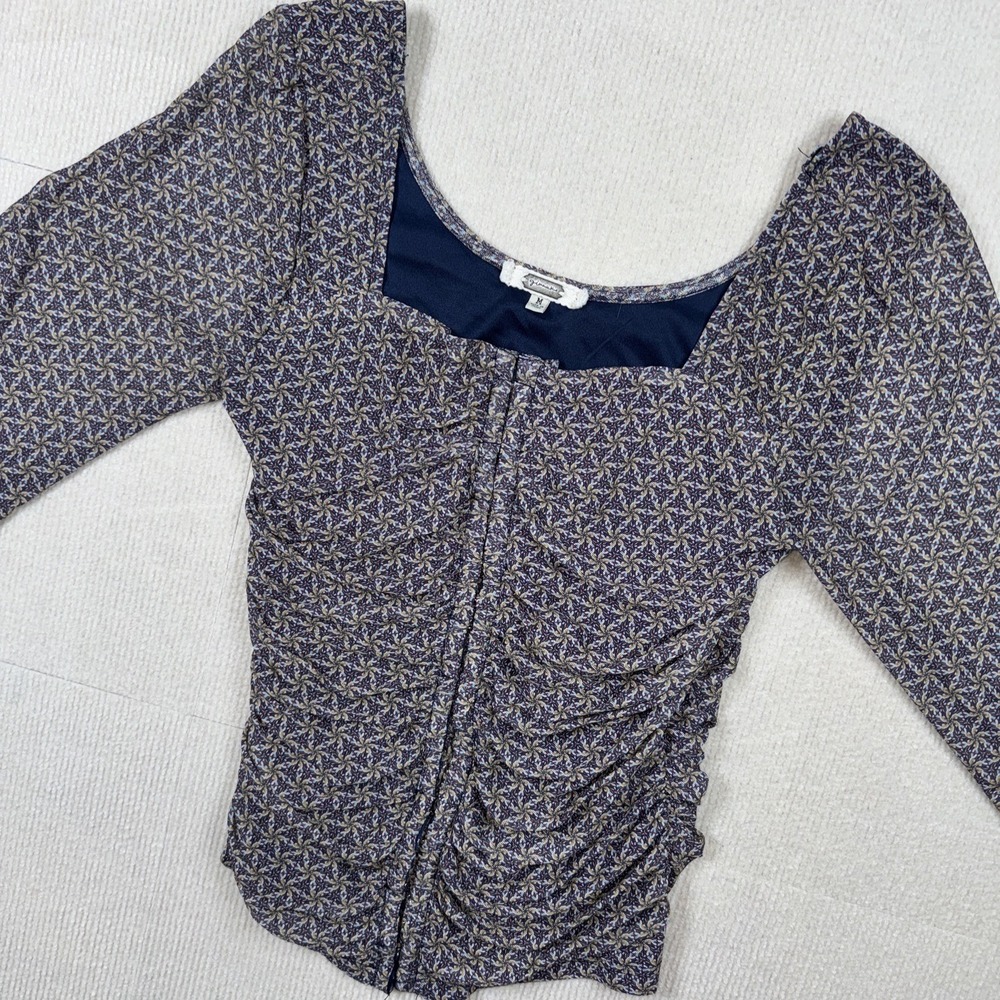 Gimmicks Top Women M Navy Multi Floral Ruched Hook & Eye Square Neck Blouse